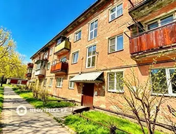2-бөлмелі пәтер, қабат 2 барлық қабат саны 3, 44 м², 1-нобай