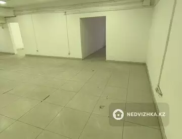 Помещение, этаж 1 из 5, 218 м²
