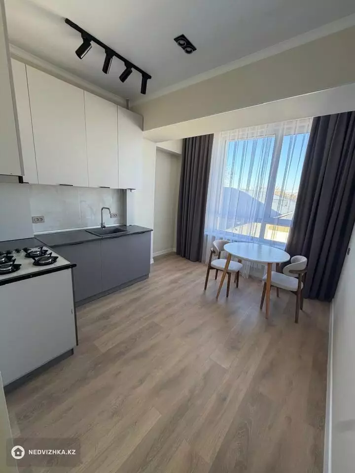 1-комнатная квартира, этаж 3 из 7, 40 м²
