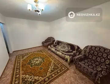 2-комнатная квартира, этаж 5 из 9, 50 м², На длительный срок