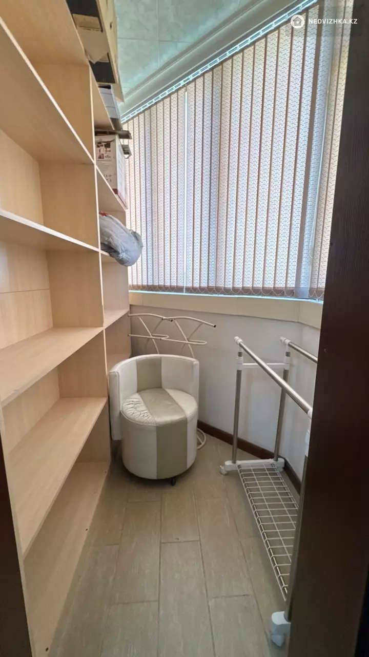 3-комнатная квартира, этаж 7 из 10, 108 м², фотография 2
