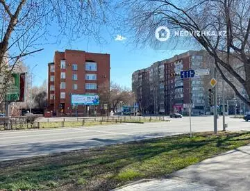 Офис, Магазин и др., этаж 1 из 5, 53 м²