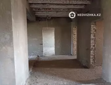 9-комнатный дом, 16 соток, 445 м²