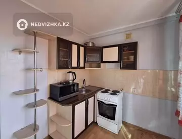 1-комнатная квартира, этаж 5 из 5, 34 м², миниатюра 2