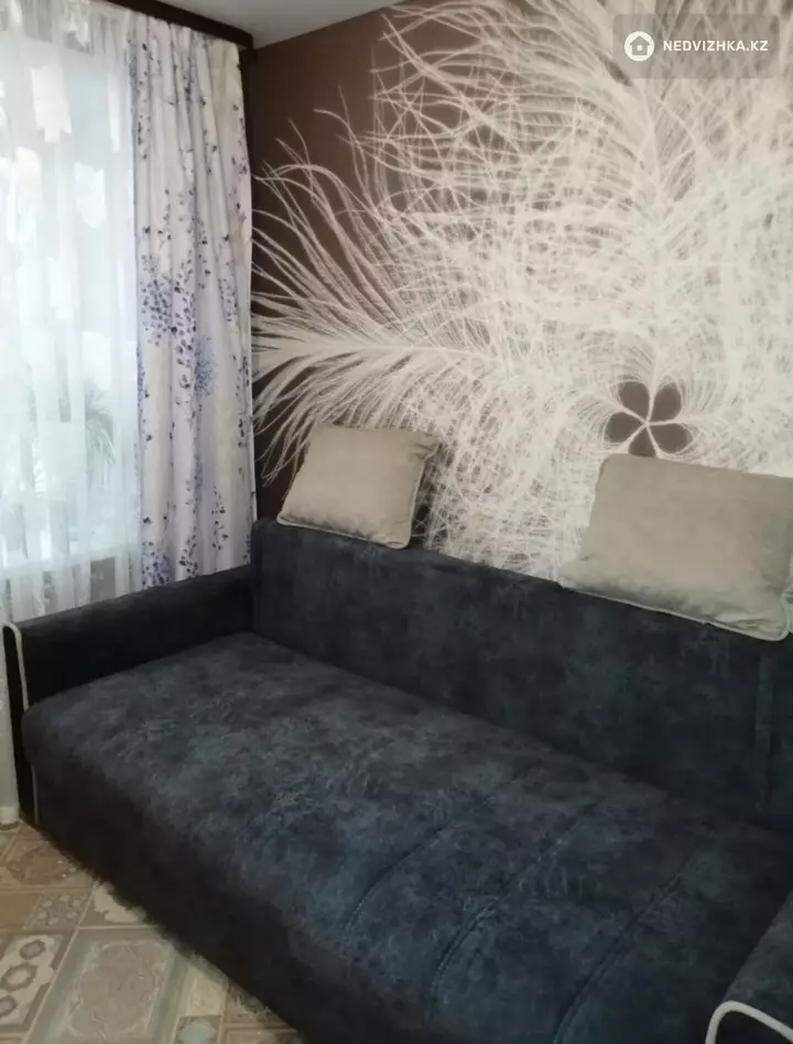 3-комнатная квартира, этаж 2 из 5, 63 м², фотография 3