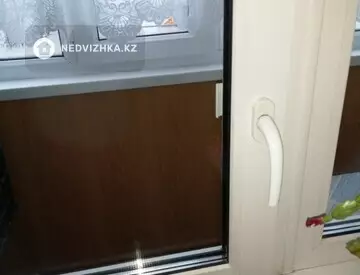 3-комнатная квартира, этаж 2 из 5, 63 м², миниатюра 7