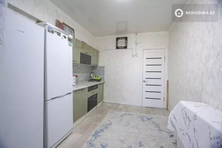 1-комнатная квартира, этаж 5 из 5, 38 м², фотография 4