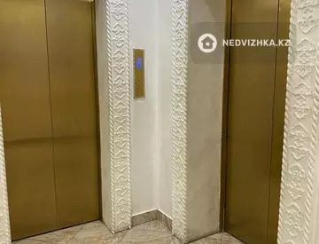 1-комнатная квартира, этаж 7 из 13, 50 м², Посуточно, миниатюра 9