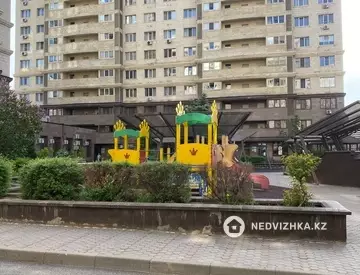 1-комнатная квартира, этаж 7 из 13, 50 м², Посуточно, миниатюра 10