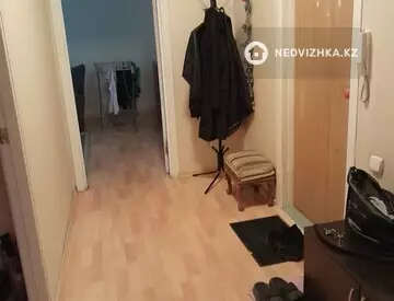 2-комнатная квартира, этаж 3 из 9, 51 м², миниатюра 5