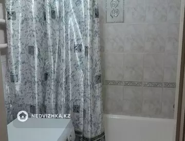 2-комнатная квартира, этаж 3 из 9, 51 м², миниатюра 10
