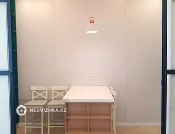 3-комнатная квартира, этаж 17 из 14, 77 м², миниатюра 6