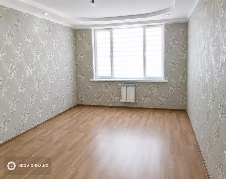 4-комнатная квартира, этаж 6 из 9, 110 м²