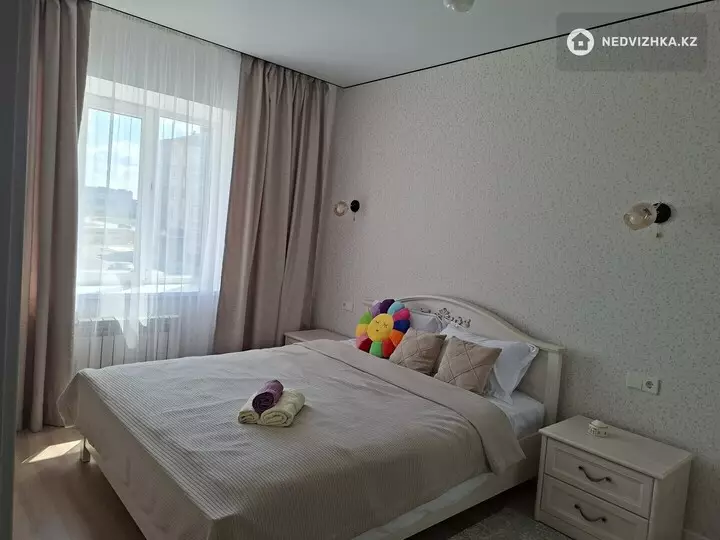 2-комнатная квартира, этаж 2 из 5, 59 м², Посуточно, фотография 3