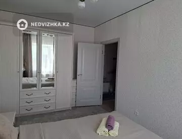 2-комнатная квартира, этаж 2 из 5, 59 м², Посуточно