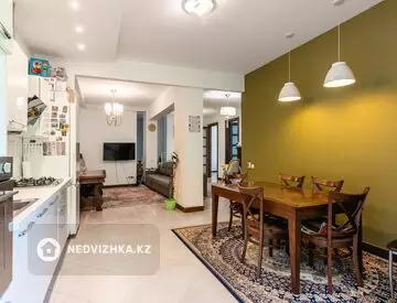 4-комнатная квартира, этаж 4 из 6, 132 м², миниатюра 5