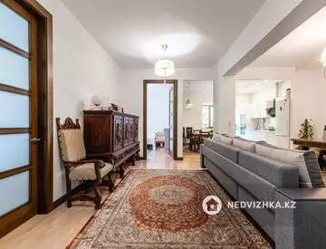 4-комнатная квартира, этаж 4 из 6, 132 м², миниатюра 8