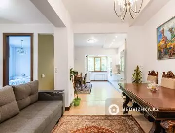 4-комнатная квартира, этаж 4 из 6, 132 м², миниатюра 10