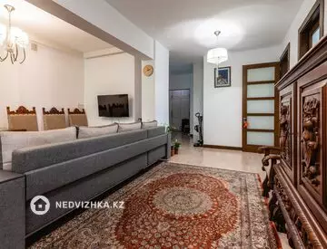 4-комнатная квартира, этаж 4 из 6, 132 м², миниатюра 11