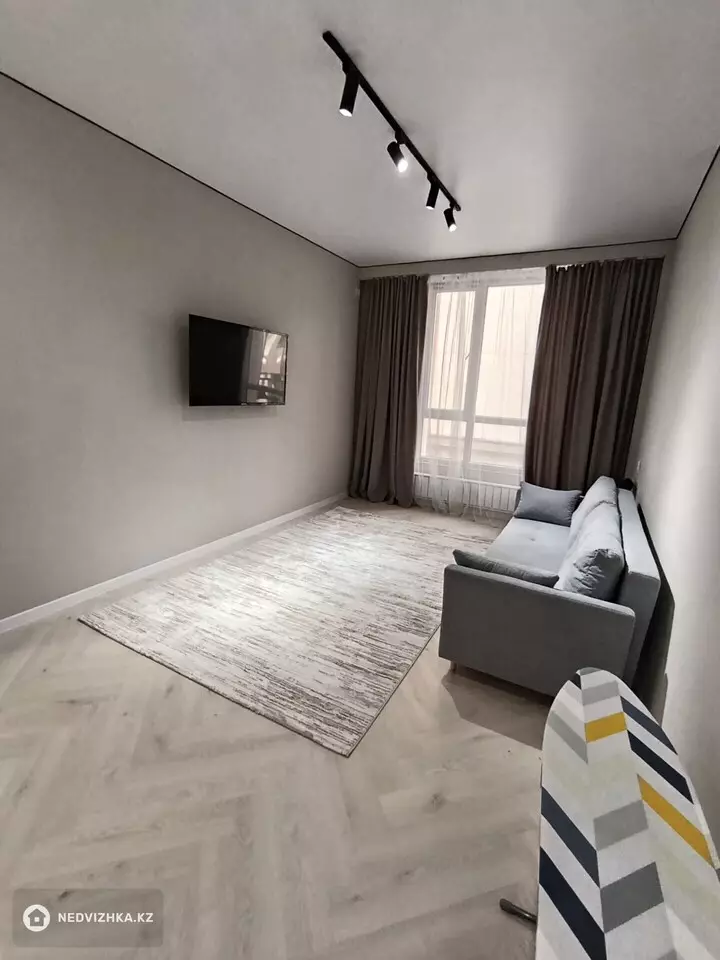 1-комнатная квартира, этаж 2 из 5, 46 м², Посуточно
