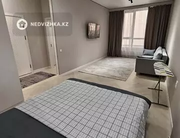 1-комнатная квартира, этаж 2 из 5, 46 м², Посуточно, миниатюра 4