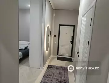1-комнатная квартира, этаж 2 из 5, 46 м², Посуточно, миниатюра 10