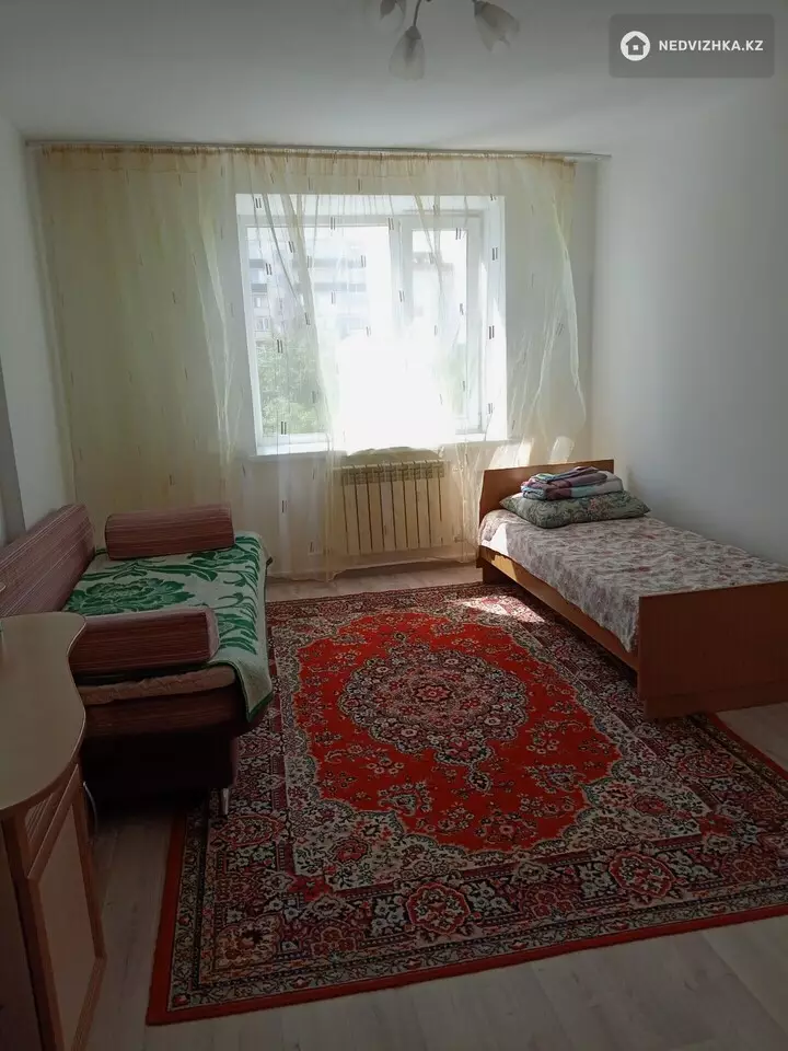Подселение, 2 комн., 79 м²