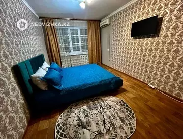 1-комнатная квартира, этаж 2 из 5, 40 м², Посуточно