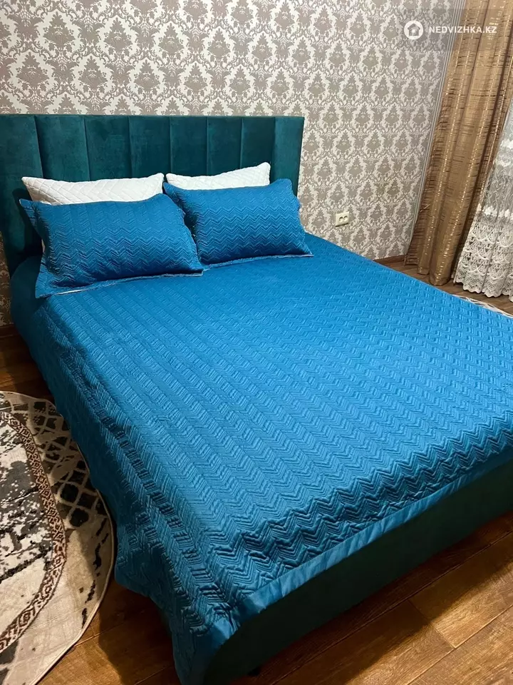 1-комнатная квартира, этаж 2 из 5, 40 м², Посуточно, фотография 4