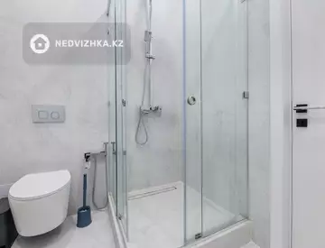 1-комнатная квартира, этаж 12 из 13, 30 м², Посуточно, миниатюра 5