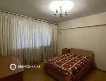 3-комнатная квартира, этаж 4 из 5, 82 м², миниатюра 6
