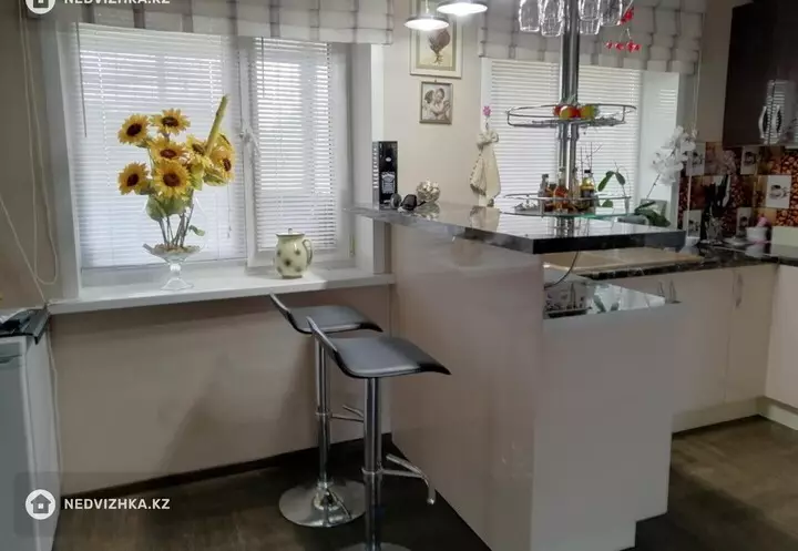 3-комнатная дача, 12.3 соток, 148 м², фотография 5