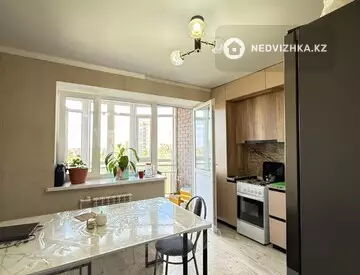 3-комнатная квартира, этаж 3 из 9, 83 м², миниатюра 11