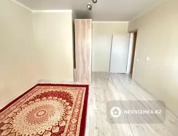 3-комнатная квартира, этаж 3 из 9, 83 м², миниатюра 12