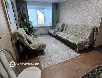 4-комнатная квартира, этаж 2 из 5, 62 м²
