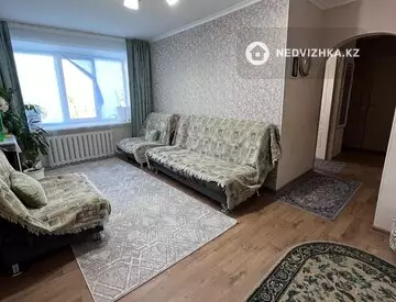 4-комнатная квартира, этаж 2 из 5, 62 м²