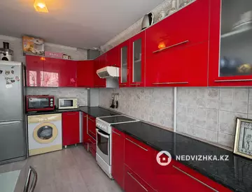 4-комнатная квартира, этаж 6 из 9, 86 м², миниатюра 10