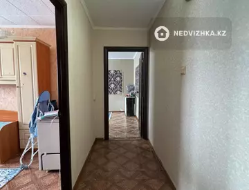 3-комнатная квартира, этаж 5 из 5, 57 м², миниатюра 4