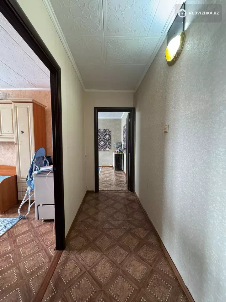 3-комнатная квартира, этаж 5 из 5, 57 м², фотография 4