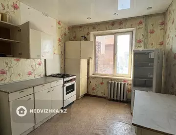 3-комнатная квартира, этаж 5 из 9, 65 м²