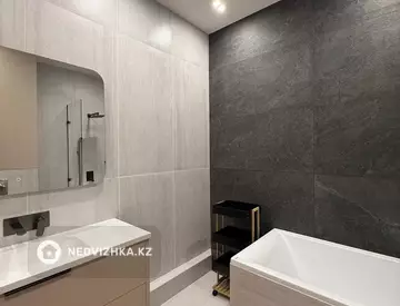 4-комнатная квартира, этаж 3 из 21, 168 м², миниатюра 6