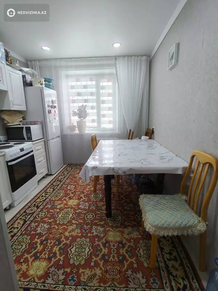 2-комнатная квартира, этаж 1 из 5, 52 м²