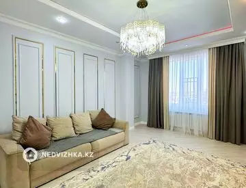 4-комнатная квартира, этаж 9 из 9, 120 м²