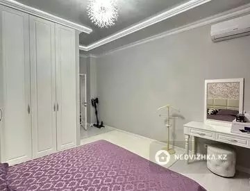 4-комнатная квартира, этаж 6 из 9, 120 м²