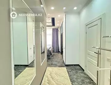 2-комнатная квартира, этаж 3 из 10, 48 м²