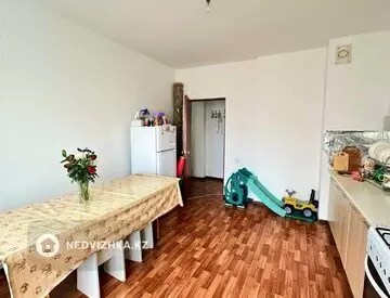 2-комнатная квартира, этаж 3 из 6, 57 м²