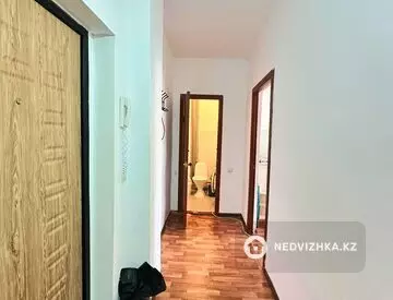 2-комнатная квартира, этаж 3 из 6, 57 м²