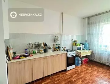 2-комнатная квартира, этаж 3 из 6, 57 м²
