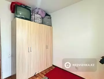 2-комнатная квартира, этаж 3 из 6, 57 м²