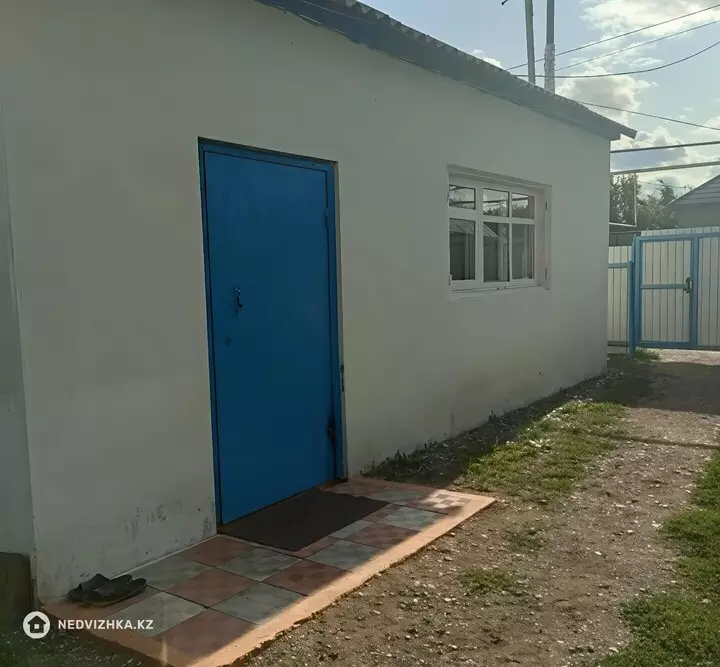 3-комнатный дом, 10 соток, 64 м², фотография 3